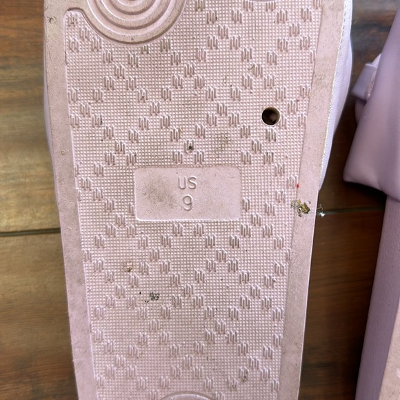 Steve Madden lavender slides - size 9 - Picture 3 of 4